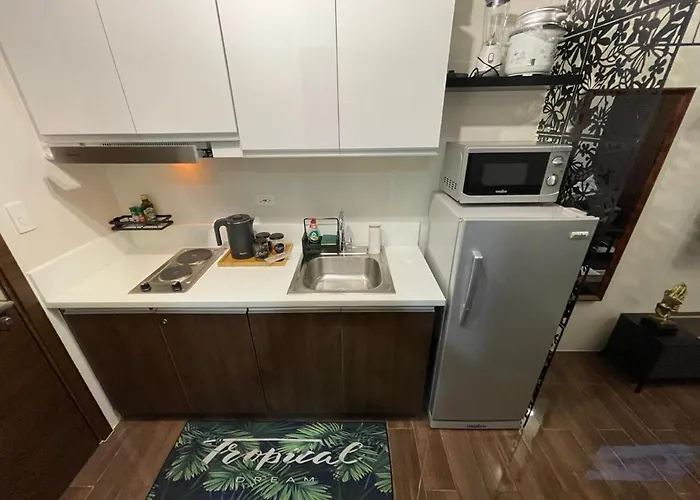 Appartamento Amazing View Makati Elegant Flat 400mb Internet