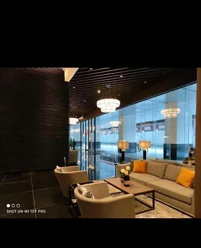 Amazing View Makati Elegant Flat 400mb Internet